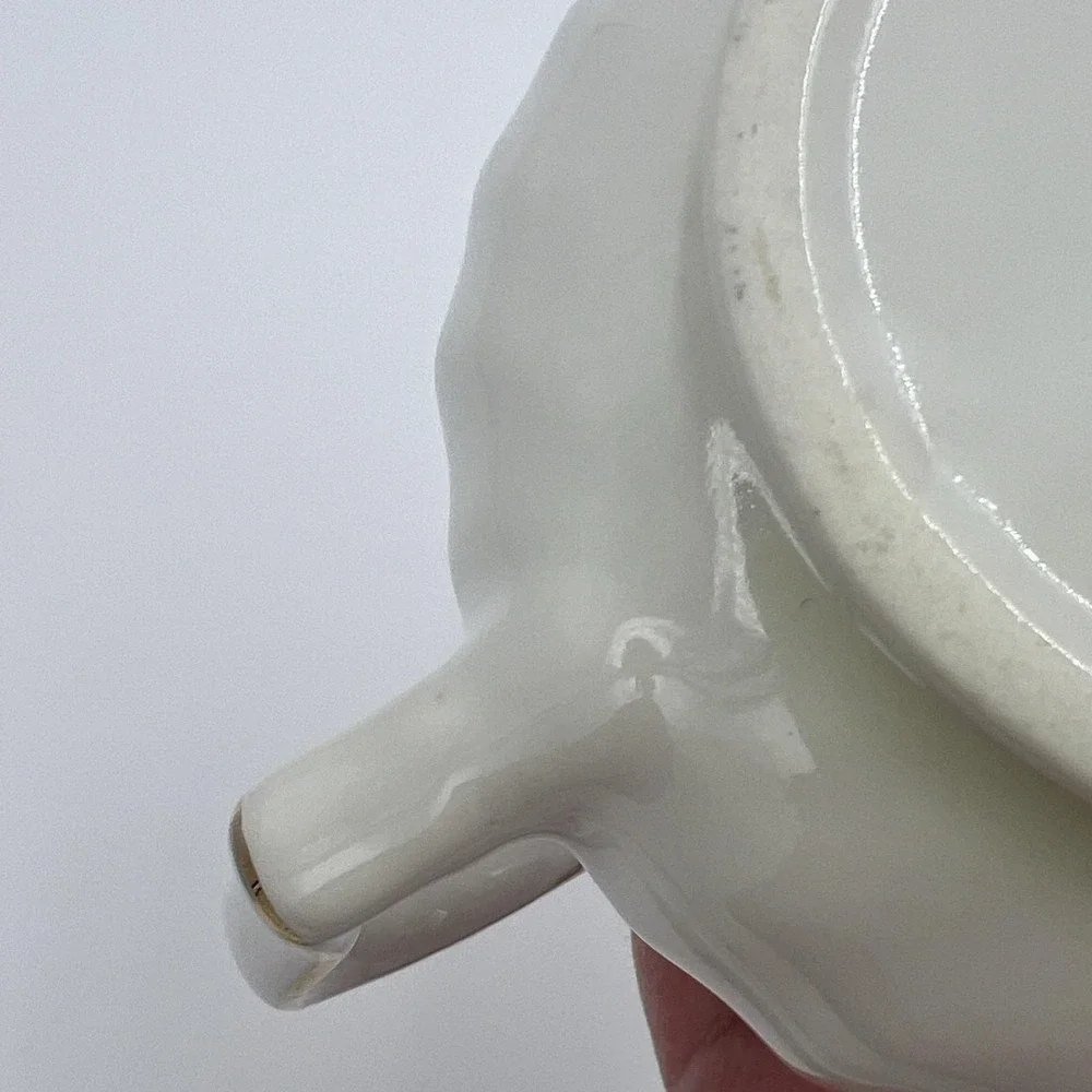 Royal‎ Oak Mini Teapot White Floral Porcelain Gold Trim Ribbed Small Tea Pot